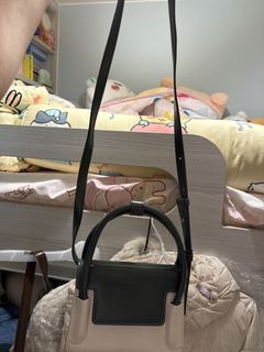 （分類：）位於 。 由 nataliewhl_ 提交（商品編號 1452090397，圖片 1）。簡介： 。