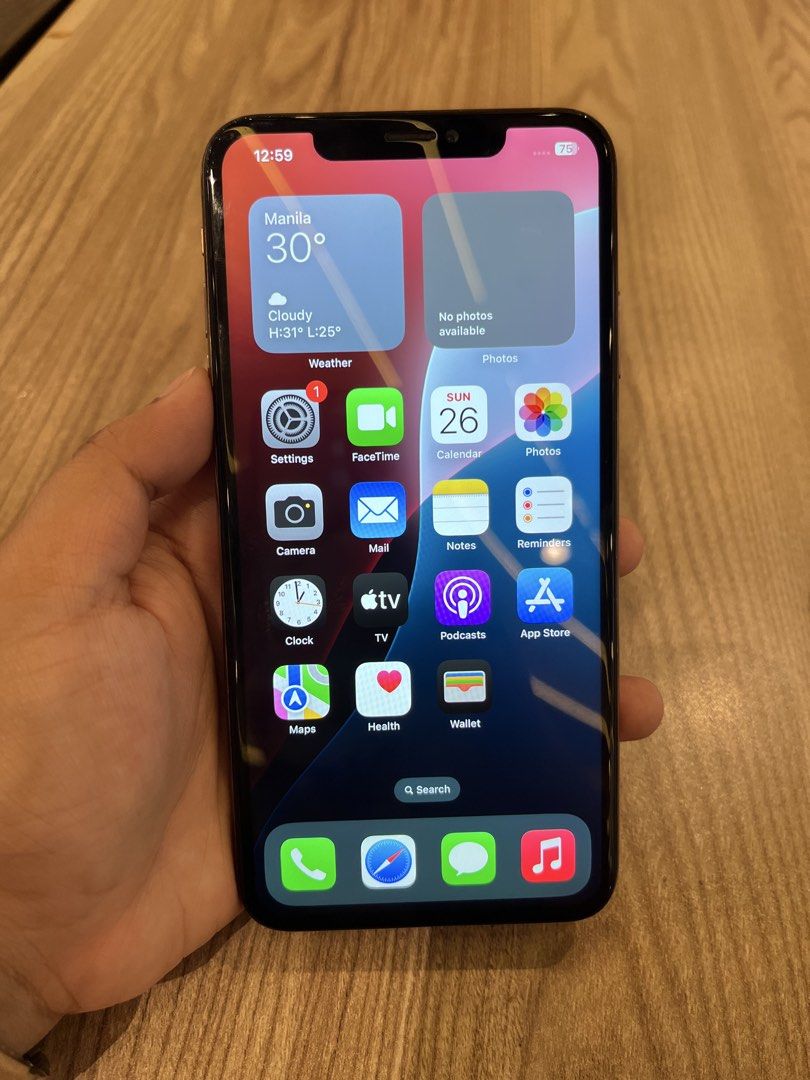 For sale Iphone Xs Max 256GB (Category: iPhone X Series) located in Manila. Submitted by goldenfish.13dc40 (Listing ID 1452004547, Image 1). Description: For sale Iphone Xs Max 256 GB With true tone Face Id issue due to update (common issue sa X series) And ghost touch minsan pero nagagamit siya smooth. smartlocked With Minimal scratches All orig parts walang napalitan Reset all you want Rfs: Need funds and di na nagagamit nakatambak na lang. Ope