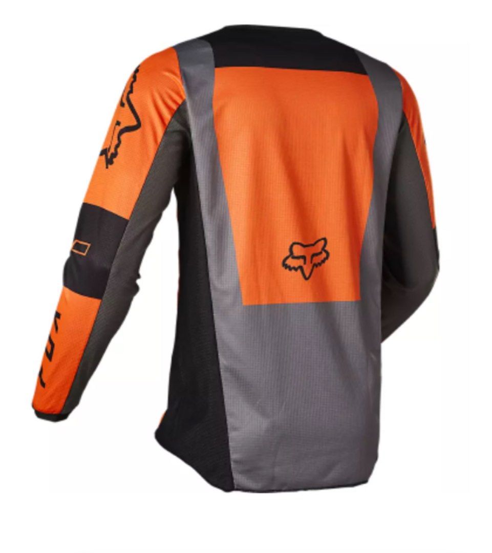 FOX 180 - Lux Jersey (Category: Activewear) located in Lucban. Submitted by rep.rznt (Listing ID 1451713538, Image 3). Description: Php2500-3000 OG Price Condition: Excellent Color rate: 10/10 Dimes: 24.5 x 30-31 Issue: None.