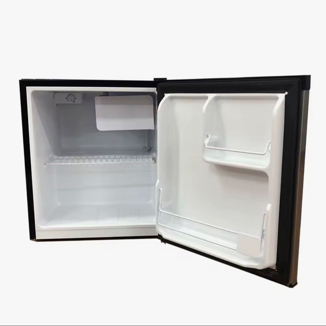 Fujidenzo Mini/Bar Ref (Category: Refrigerators and Freezers) located in Makati City. Submitted by hercloset.daze (Listing ID 1452081342, Image 2). Description: - Compact Fujidenzo mini fridge - Perfect for small spaces (dorm rooms, offices, extra fridge) - Built tough for reliable use - Superior cooling performance - Used lightly only for slmost a year - No issues with cooling whatsoever - No door on freezer area .