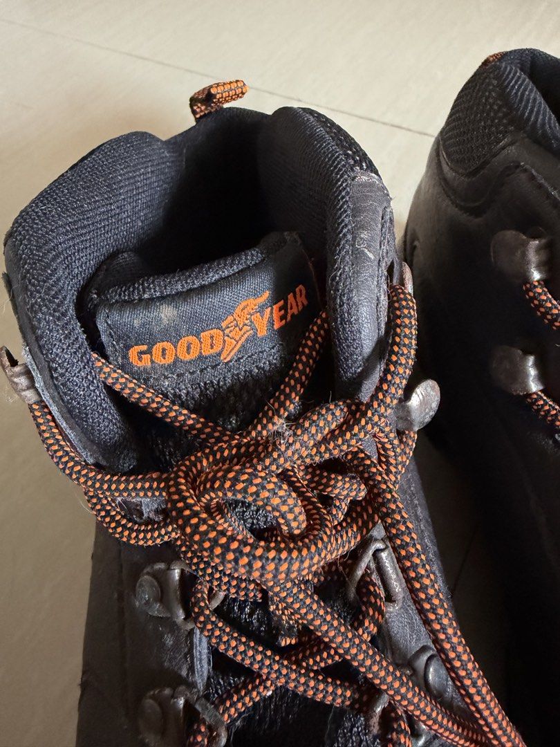 Goodyear Hiking Boots (Dark Brown) (Category: Casual Shoes) located in Mandaluyong City. Submitted by monabananaaa (Listing ID 1451944937, Image 2). Description: Never used but naluma because nakatabi lang Size 9.5 Men’s See last photo for flaw Needs wiping lang.