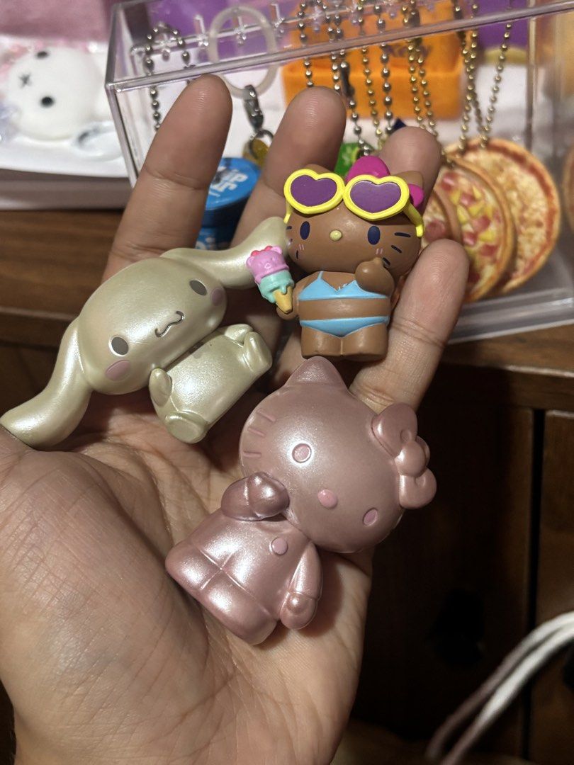 Hello Kitty & Cinnamoroll Figures (Category: Figurines & Statues) located in Teresa. Submitted by lovedbykels (Listing ID 1452102486, Image 3). Description: For take all only .