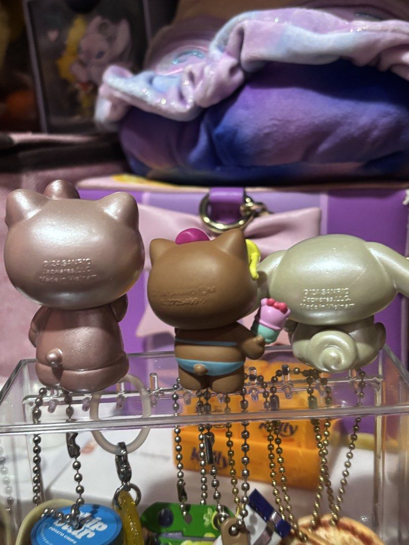 Hello Kitty & Cinnamoroll Figures (Category: Figurines & Statues) located in Teresa. Submitted by lovedbykels (Listing ID 1452102486, Image 2). Description: For take all only .