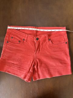 (Category: ) located in . Submitted by k_and_k_preloved_corner (Listing ID 1451975767, Image 1). Description: .