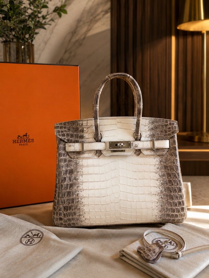 Hermes Birkin 30 (Category: Luxury Bags & Wallets) located in Manila. Submitted by t888_c888 (Listing ID 1451928890, Image 2). Description: Hermes Birkin Himalaya B30 X Stamp - 2016 complete set brand new condition with store receipt 🧾 8.8m php asking.