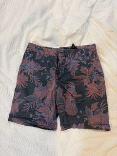 (Category: ) located in . Submitted by fashionsssss (Listing ID 1452079409, Image 1). Description: .