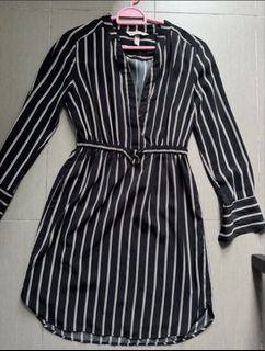 (Category: ) located in . Submitted by clearingCloset (Listing ID 1451986657, Image 1). Description: .