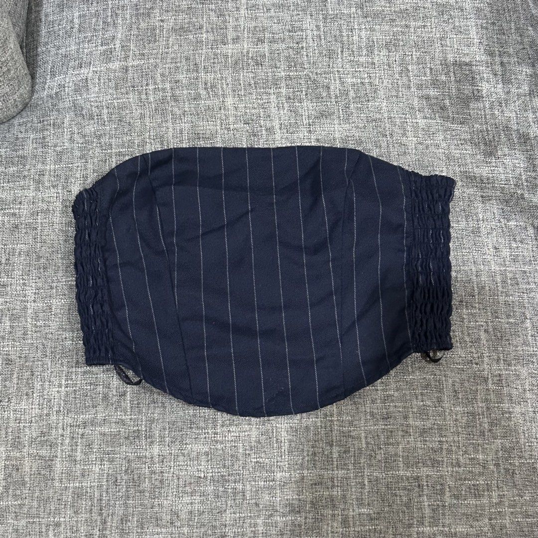 H&M Navy Blue Striped Tube Top (Category: Others Tops) located in Quezon City. Submitted by tdclutters (Listing ID 1452036364, Image 1). Description: Size: Small Garterized sides Still in good condition 💗 RFS: Not into tube tops anymore.