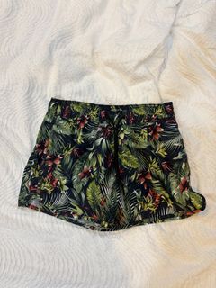 (Category: ) located in . Submitted by fashionsssss (Listing ID 1452079169, Image 1). Description: .