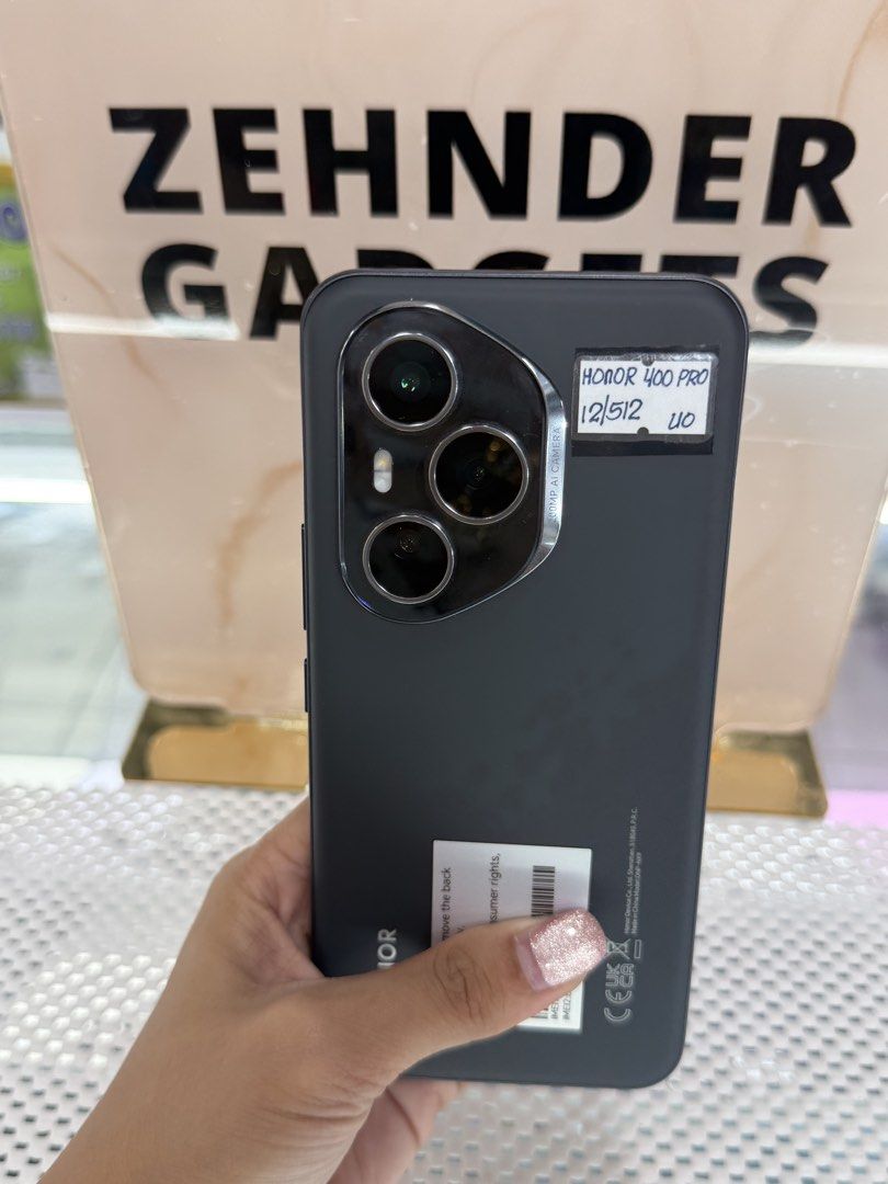 HONOR 400 PRO 12/512GB OPENLINE (Category: Huawei) located in San Juan City. Submitted by desireebayal96 (Listing ID 1451951236, Image 1). Description: HONOR 400 PRO * 12/512GB * OPENLINE * DUAL SIM * 200MP * 5300mAh * 120Hz * SNAPDRAGON 8 GEN 3 * 97% SMOOTH * NO AMOLED BURN * NO ISSUE * NO HISTORY OF REPAIR * WITH BOX SAME SERIAL * UNIT ONLY OPEN FOR COD SAME DAY DELIVERY PLUS SHIPPING FEE MESSAGE ME DIRECTLY FOR MORE INFO Store located📍2nd flo