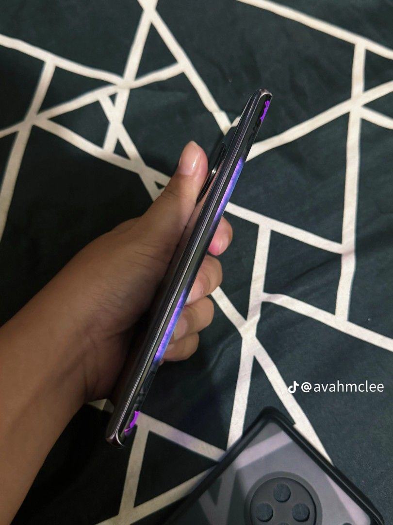 Huawei Mate 30 pro 256gb (Category: Huawei) located in Manila. Submitted by bloodyrain (Listing ID 1452011960, Image 3). Description: Huawei mate 30 pro 256gb Global rom FLAGSHIP Gaming phone Honest issue: blurry Camera ng x1-2.5 .