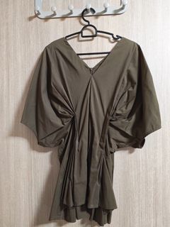(Category: ) located in . Submitted by fashionistatrove (Listing ID 1452058160, Image 1). Description: .