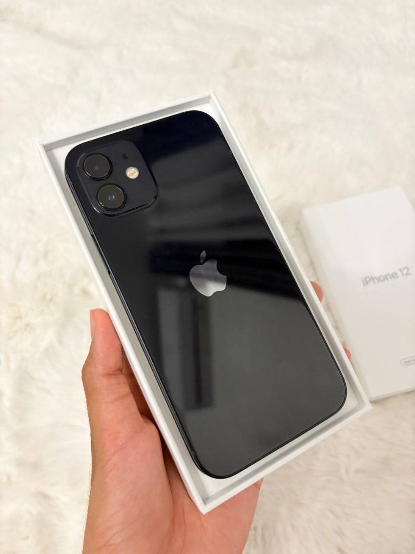 Iphone 12 REFURBISHED 88BH 128GB GOOD CONDITION (Category: iPhone 12 Series) located in Talavera. Submitted by kairaamerie (Listing ID 1451994140, Image 3). Description: For sale ❗❗❗ Iphone 12 Black Color ₱10,000 • Storage: 128gb • Ios Version: 26.5 • Battery Health: 88% • No Issue • All buttons fully working • Charging port in good condition • Face ID working • True Tone working 📍Nueva Ecija.