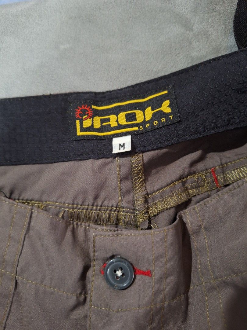 Irok Sport Capri Pants/Shorts (Category: Swim Trunks & Board Shorts) located in Paranaque City. Submitted by simplified_closetspace (Listing ID 1451952528, Image 2). Description: - Owner is 5'1". Knee-length. - Waist: 28 - 30 inches.