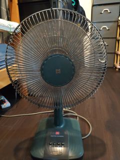 (Category: ) located in . Submitted by bassment (Listing ID 1452019385, Image 1). Description: .