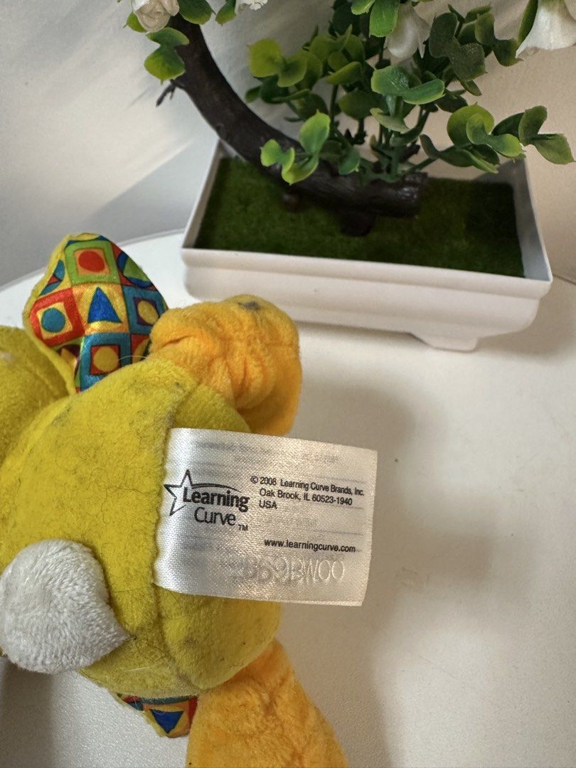 Lamaze Learning Curve "Chirp" Chirping Bird Plush Toy (Category: Infant Playtime) located in Bacoor. Submitted by plushpop (Listing ID 1451902843, Image 2). Description: PLEASE READ BEFORE PURCHASING • AS IS • Imported / Surplus Source • Please manage your expectations • Kindly check all photos before claiming • Actual item shown in photos • Payment First ‼️ (item + sf) • Courier: J&T Express • No COD • No rush shipping — please allow us time to 