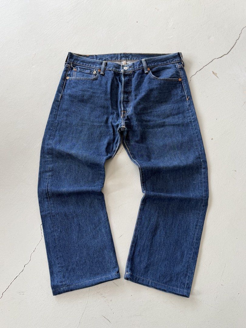 Levi's 501 Button Fly Dark Wash Denim Jeans (Category: Jeans) located in Bauang. Submitted by paringaoseven (Listing ID 1452070687, Image 1). Description: Levis 501 Jeans Condition: 10/10 Dimensions Waist: 32 Length: 30 -Dark wash denim - Button fly closure .