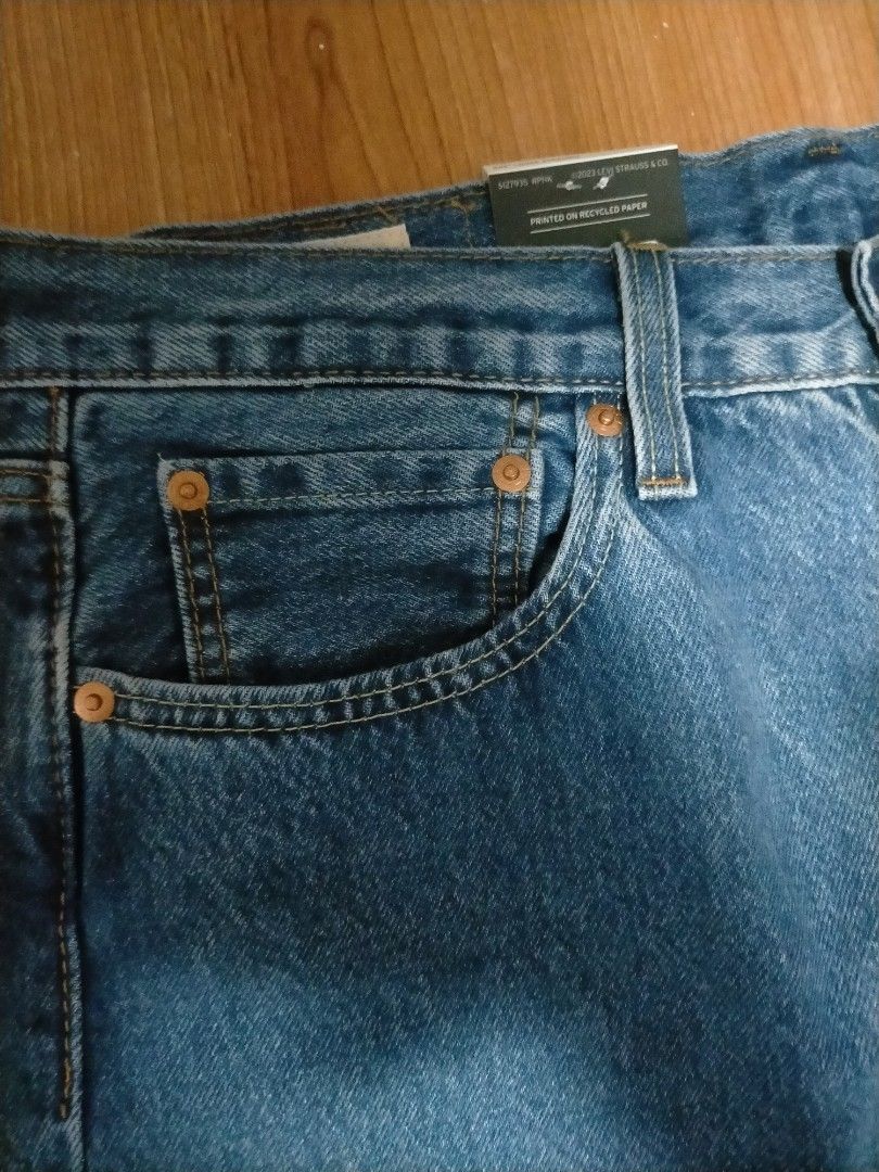 LEVIS JEANS BRAND NEW 568 (Category: Jeans) located in Angeles City. Submitted by luigids (Listing ID 1452051713, Image 3). Description: SIZE 33 BRAND NEW LOC: ANGELES CITY, PAMPANGA.