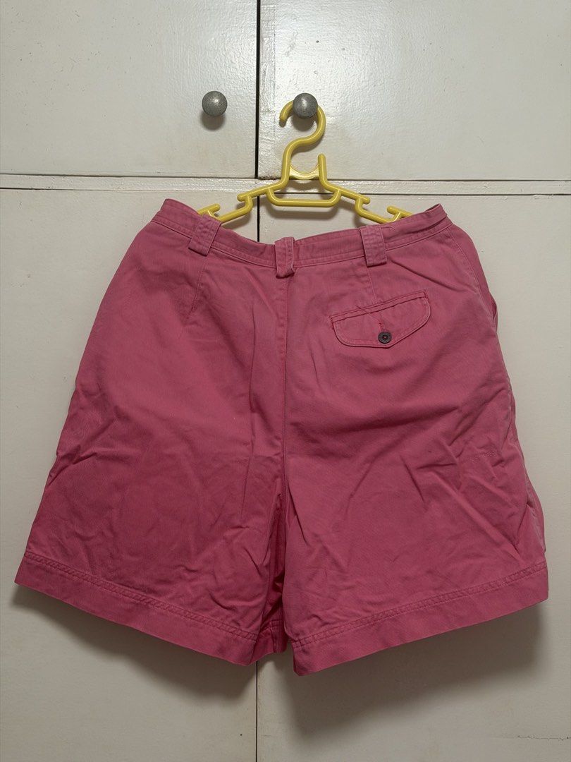Lizsport Pink Shorts (Category: Shorts) located in Bacoor. Submitted by abbybartolome (Listing ID 1452089999, Image 2). Description: - Lizsport Petite pink shorts - Button and zip closure - One back pocket with button - Comfortable and casual style - Perfect for everyday wear -FITS 29-30 inches.