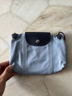 (Category: ) located in . Submitted by thriftingmeup (Listing ID 1451954971, Image 1). Description: .