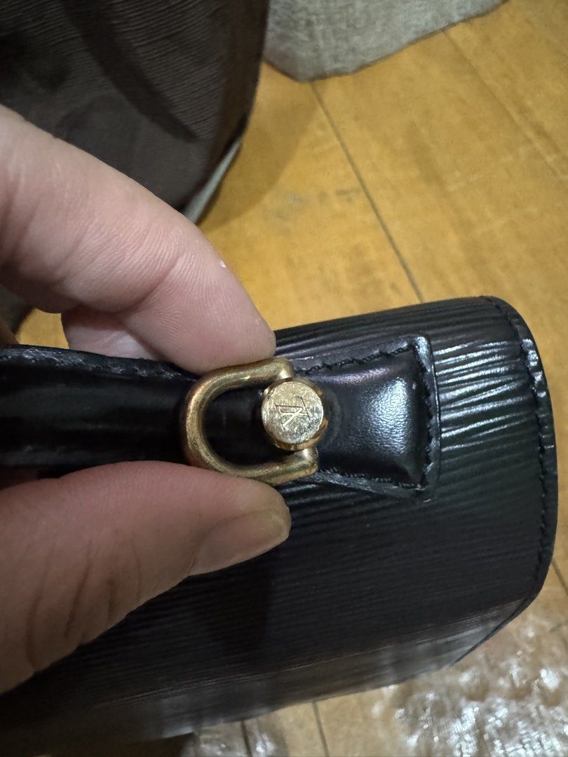 Louis Vuitton Monceau Epi Metis Handbag (Category: Luxury Bags & Wallets) located in Las Pinas. Submitted by katfg (Listing ID 1451942059, Image 3). Description: - Classic black Louis Vuitton handbag - Durable Epi leather texture - Elegant gold hardware with iconic LV logo - Convenient top handle for carrying, comes worh - Interior features a practical small compartment - A timeless and versatile piece for any wardrobe - Suitable for both daily u