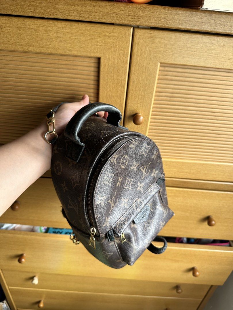 Louis Vuitton Monogram Palm Springs Mini Backpack (Category: Luxury Bags & Wallets) located in Manila. Submitted by ube.tangerine (Listing ID 1451909810, Image 1). Description: Mirror copy.