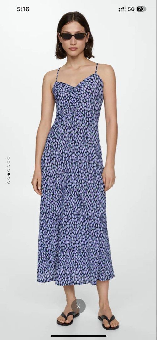 MANGO Blue Floral Print Maxi Dress (Category: Dresses) located in Manila. Submitted by mdcalu (Listing ID 1451924027, Image 2). Description: - Blue floral maxi dress - Used twice only - Good as new - MOP: GCash.