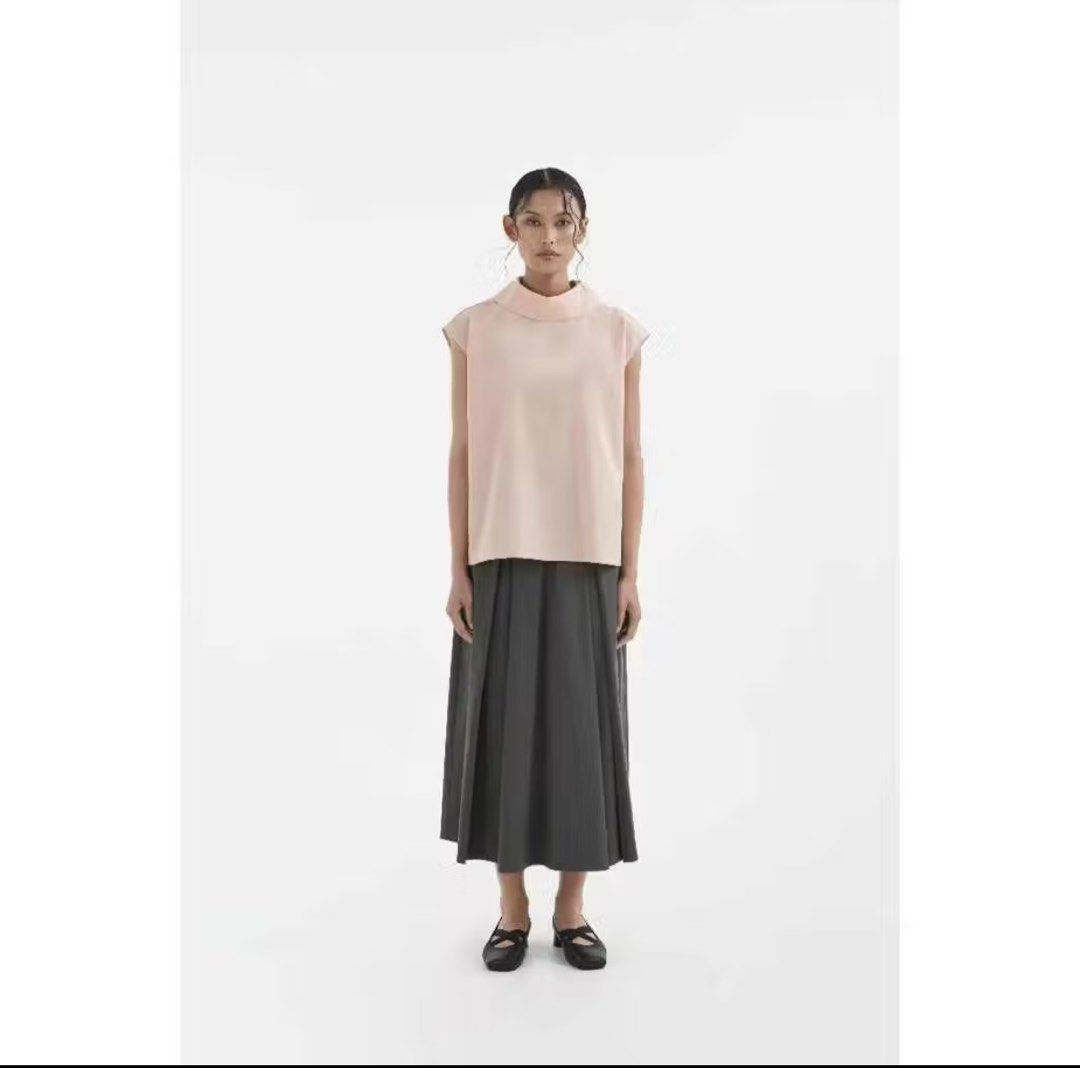 Masshiro & co - Amana Pink Salt (Kategori: Atasan) berada di Jakarta Timur. Dikirim oleh atid3384 (ID iklan 1452027518, Gambar 1). Deskripsi: Never been used, size XS. .