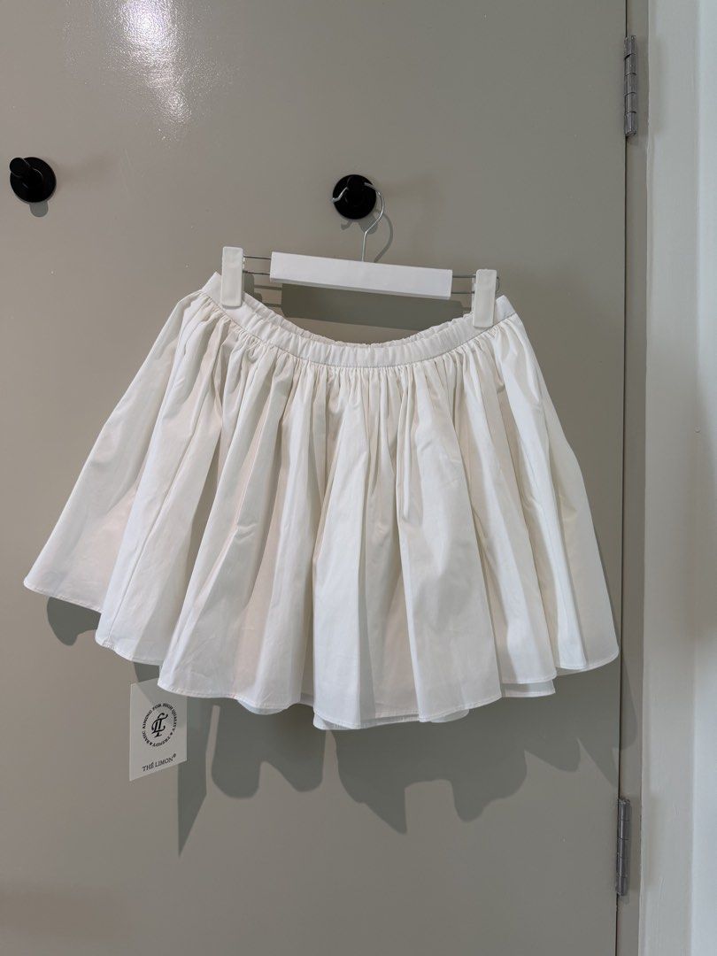 Megumi white skirts (Category: Skirts) located in Kuala Lumpur. Submitted by cheekybunnie (Listing ID 1452029009, Image 1). Description: Brand new with tag.