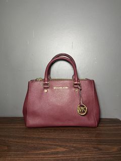 (Kategori: ) berada di . Dikirim oleh aleitja (ID iklan 1452025554, Gambar 1). Deskripsi: .