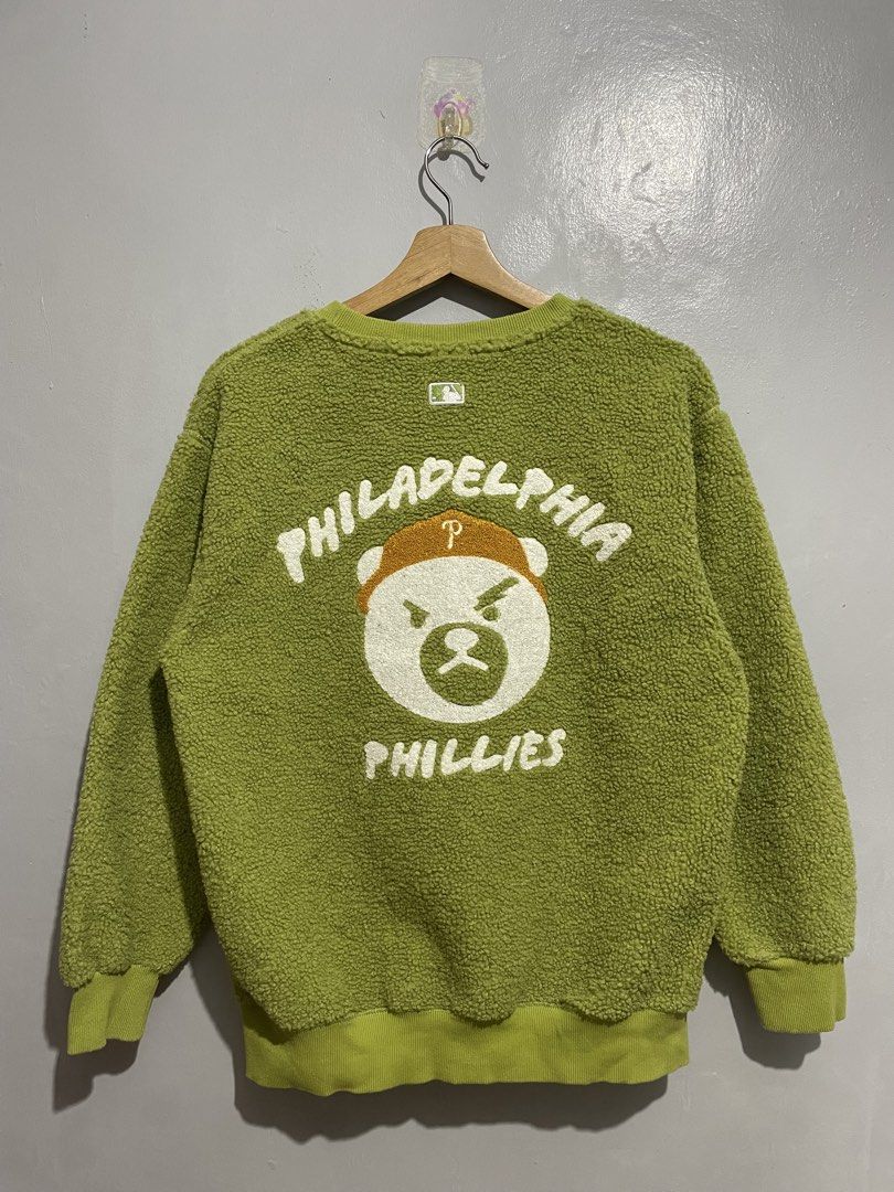 MLB sherpa Philadelphia phillies (Category: Activewear) located in Taguig. Submitted by _curatedfits (Listing ID 1452055619, Image 2). Description: MLB sherpa Philadelphia phillies Size: Small Width 22” Length 26” Sleeve 21” No flaws - 999 Dm! .
