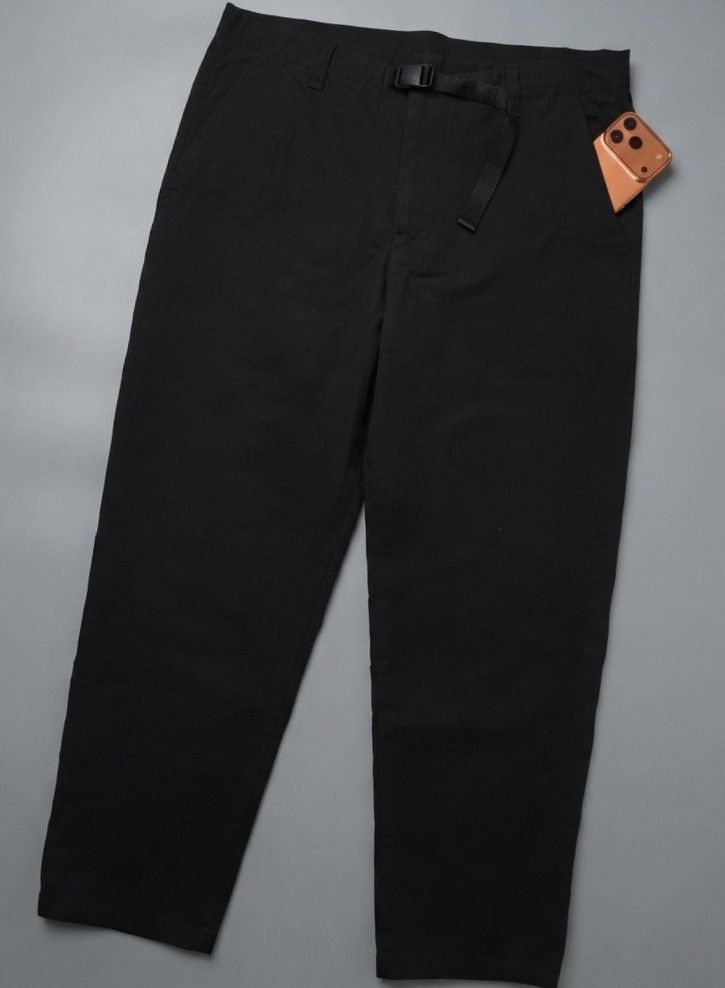 Muji trekking pants (Category: Coats, Jackets and Outerwear) located in Manila. Submitted by brightcloud_25 (Listing ID 1452013619, Image 3). Description: muji trekking/hekking pants size medium fit 32 up to 34 length 38 good as new 650 + sf.