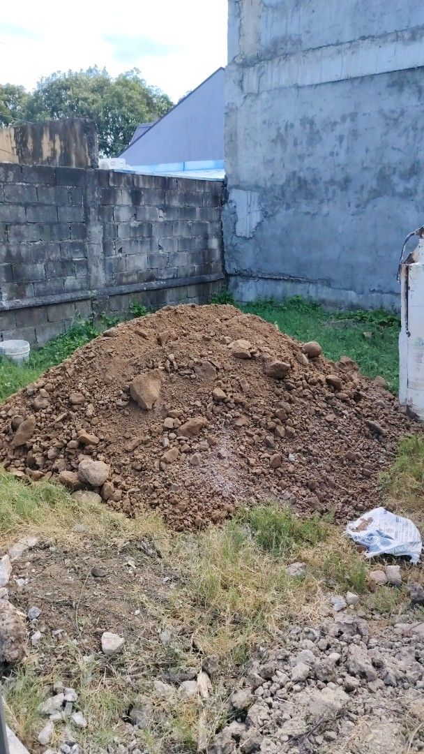 Murang Panambak for sale (Category: Construction & Building Materials) located in Rizal. Submitted by geokyuti (Listing ID 1452061567, Image 2). Description: Panambak Looking su-supplyan Panambak available 6w minidump Lupa/Lastillas Binangonan rizal Angono rizal Taytay rizal Cainta rizal ☎️09615305485.