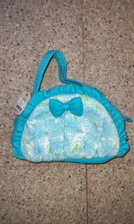 (Category: ) located in . Submitted by closetsale_8 (Listing ID 1451936939, Image 1). Description: .
