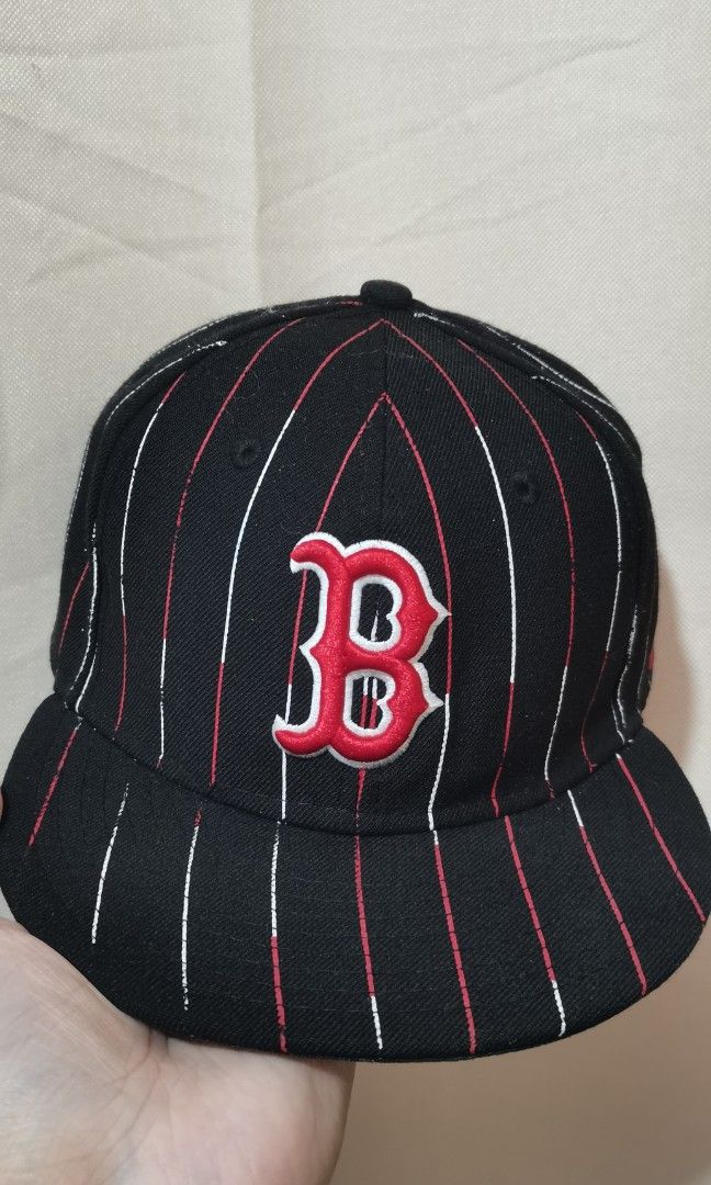 New Era Bostonton Red Sox Wool cap (Category: Caps & Hats) located in General Santos City (Dadiangas). Submitted by capitenyo (Listing ID 1451976605, Image 1). Description: Original Boston Red Sox 59fifty New Era Cap - Retro - Pin Stripe - Flat Brim/Visor Size - 7 3/8 Fitted Materials - 100% Wool Color rate - 9.5/10 Condition - Used, Good GCASH Mode of Payment JNT door to door or LBC COP (Cash On Pick-up branch).