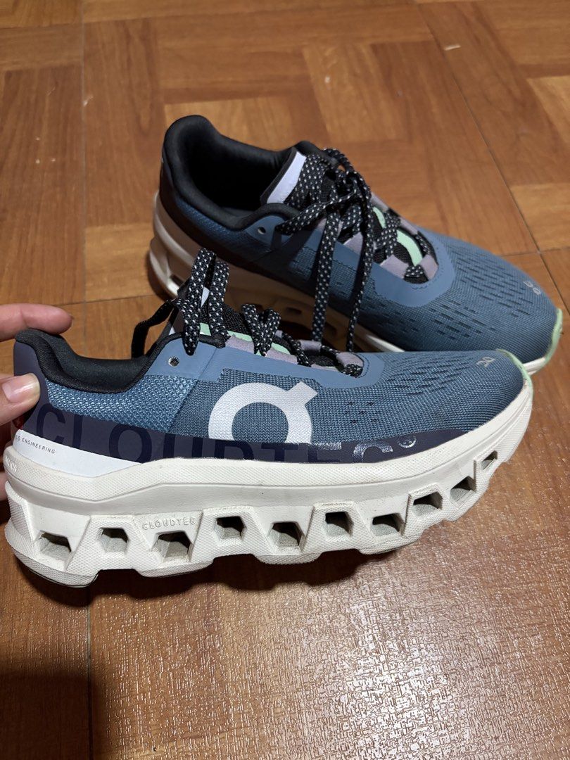 On Cloud cloudmonster (Category: Sneakers) located in Manila. Submitted by vanithings (Listing ID 1452038888, Image 2). Description: - On Cloudswift running shoes - Color: Blue and Grey - Size: US W5 / EU 36 / UK 3 / JP 22 - Perfect for running or everyday wear .