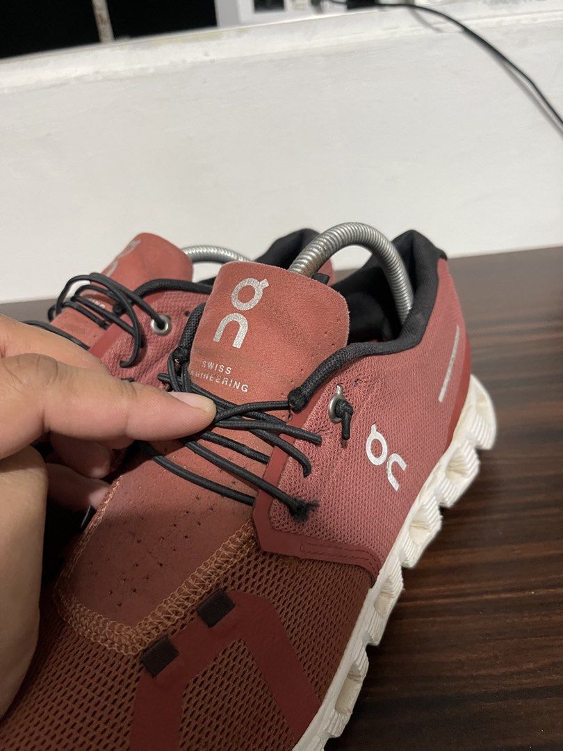 On cloud Running 5 Ruby Swiss Engineering Shoes Size US men 10.5 (Category: Sneakers) located in Manila. Submitted by anthonys_shop (Listing ID 1452080594, Image 2). Description: Excellent Condition Makati /Taguig Area On cloud Running 5 Ruby Swiss Engineering Shoes Size US men 10.5.