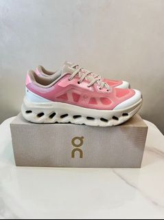 （分類：）位於 。 由 sneakerssssssssssss 提交（商品編號 1452029338，圖片 1）。簡介： 。