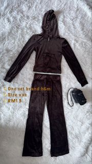 (Category: ) located in . Submitted by aiennn.n (Listing ID 1451993423, Image 1). Description: .
