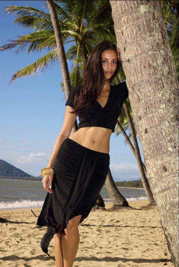 ORPHE Eclipse Set (Category: Sets or Coordinates) located in Singapore. Submitted by queenoftwerk (Listing ID 1452005266, Image 2). Description: If you want it separately Top-38(original price is $63) Skirt-48(original price is $81) I paid 145 not including shipping n this has never been worn before. Both sized xxs .