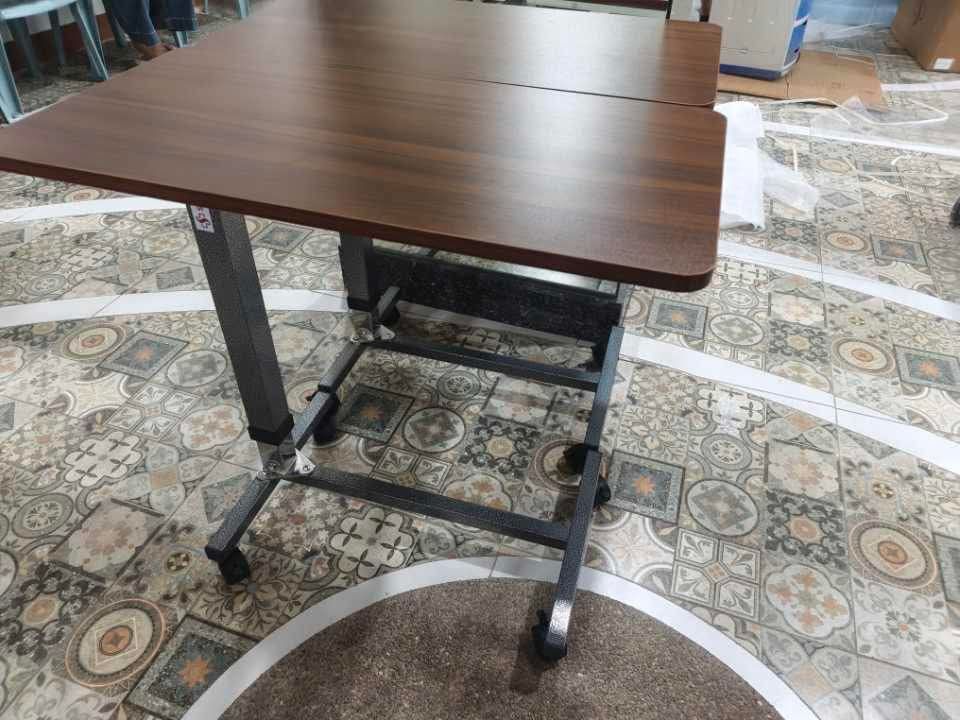 Over bed table stainless (Category: Medical Supplies & Tools) located in Manila. Submitted by cattleyaro61723 (Listing ID 1452102018, Image 1). Description: we accept bulk orders brandnew affordable onhand negotiable good quality and condition open for pick up and delivery high quality we also sell many medical supplies call me 09268225723 cod,gcash,bank transfer lifetime time free service.