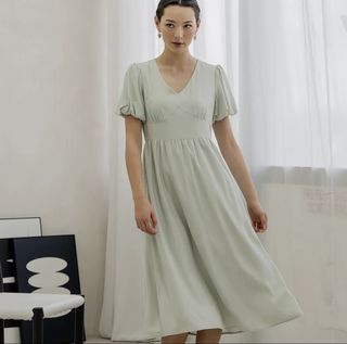 (Category: ) located in . Submitted by bulgingwardrobe (Listing ID 1451934162, Image 1). Description: .