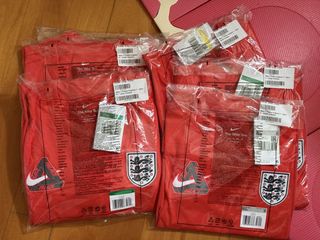 （分類：）位於 。 由 alfredafc 提交（商品編號 1452079025，圖片 1）。簡介： 。