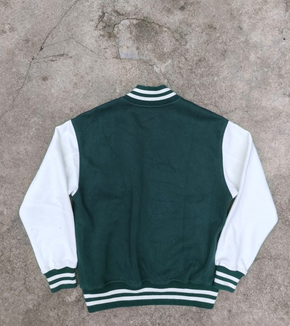 Patch varsity jacket (Category: Coats, Jackets and Outerwear) located in Santa Cruz. Submitted by lesterpogs30 (Listing ID 1451901353, Image 2). Description: chocolate patch varsity jacket excellent condition 18x27.