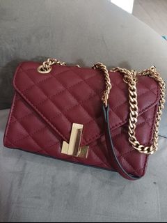 (Kategori: ) berada di . Dikirim oleh young.risasyarif (ID iklan 1451916354, Gambar 1). Deskripsi: .