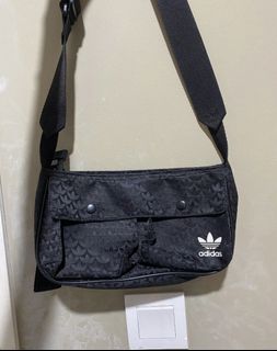 (Kategori: ) berada di . Dikirim oleh velisiashop (ID iklan 1452095267, Gambar 1). Deskripsi: .