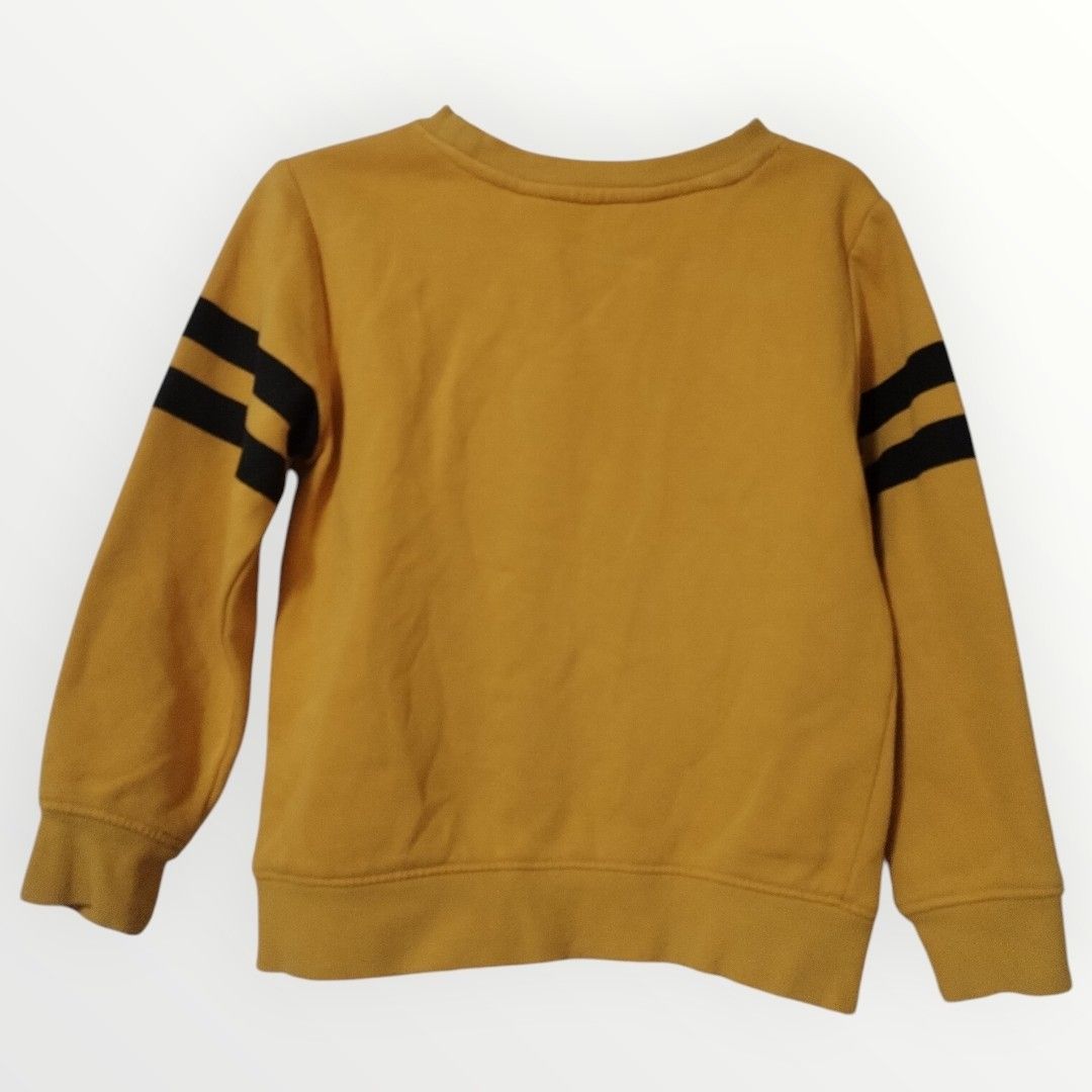 Premium Sweater for kids (batch 3) (Category: Babies & Kids Fashion) located in San Juan City. Submitted by exclusivelyours (Listing ID 1452084253, Image 3). Description: Imported warehouse sourced H&M Team Tiger - 400 Robot Baleno Junior - 550 Pastel blue polar bear - 380.