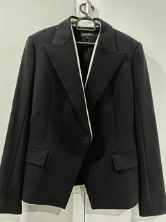 (Category: ) located in . Submitted by cheapthrillsssss (Listing ID 1452051842, Image 1). Description: .