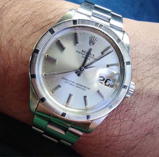 (Category: ) located in . Submitted by fitribrandedwatches (Listing ID 1451941413, Image 1). Description: .
