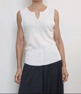 （分類：）位於 。 由 petit_luxury_closet 提交（商品編號 1451921398，圖片 1）。簡介： 。